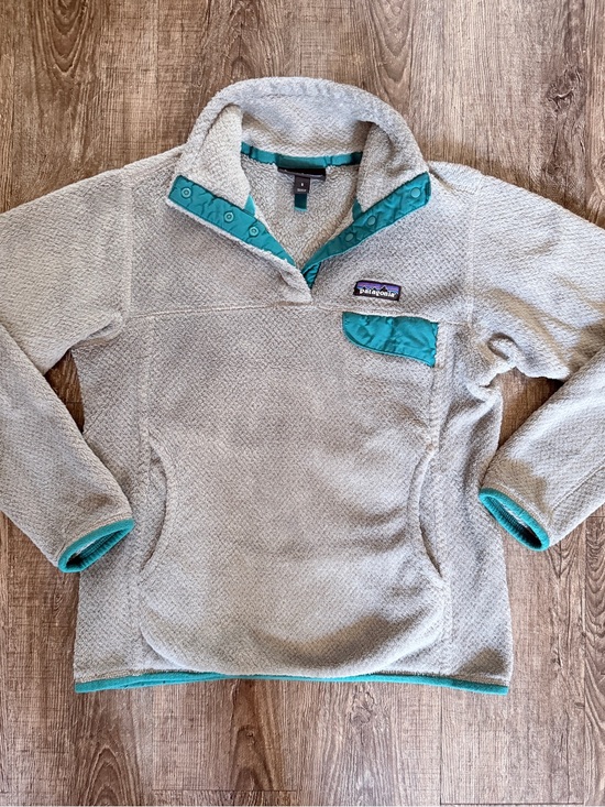 Patagonia Sweaters - Patagonia Women's Re-Tool Half-Snap Pullover,  grey and sea green, size small